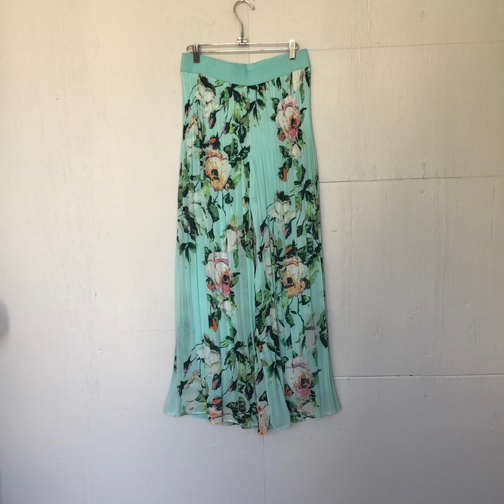 Flowy floral pants